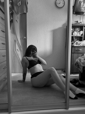 Lina, 8 979 002-91-66